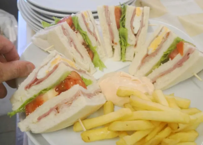 Hotell Hungaria 3*