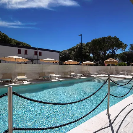 Picobello Pineta ホテル 3*