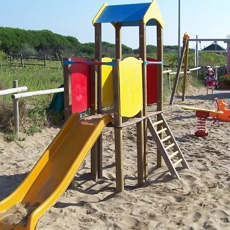 ホテル Picobello Pineta 3*