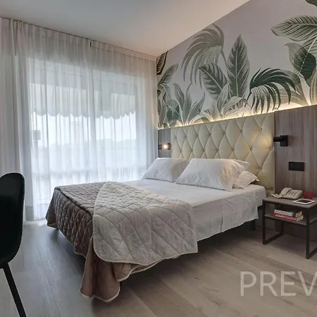 Otel Picobello Pineta 3*